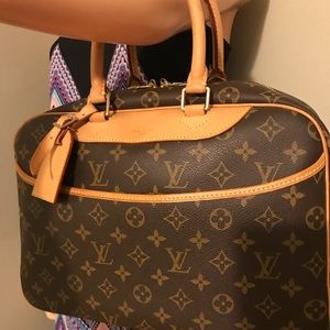 ‼️SOLD‼️Deauville gm handbag monogram